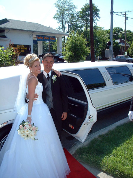 The Ceremony- The Limo gets ready to take them away.jpg 91.2K